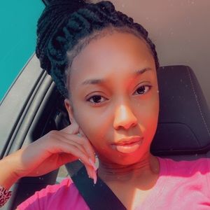 Meet your Posher, Miriam